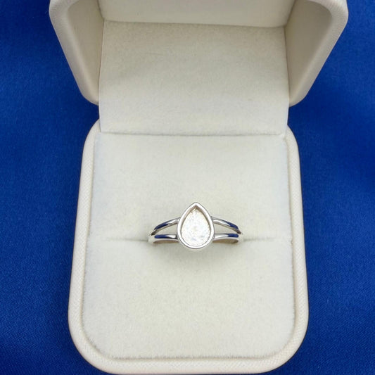 Split Shank Teardrop Ring